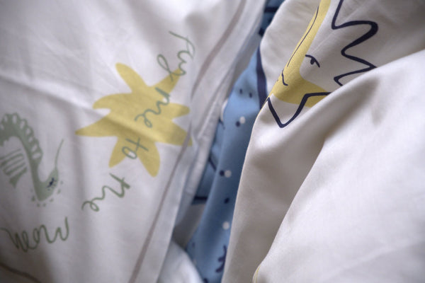 Fly me to the Moon - Reversible Duvet Set