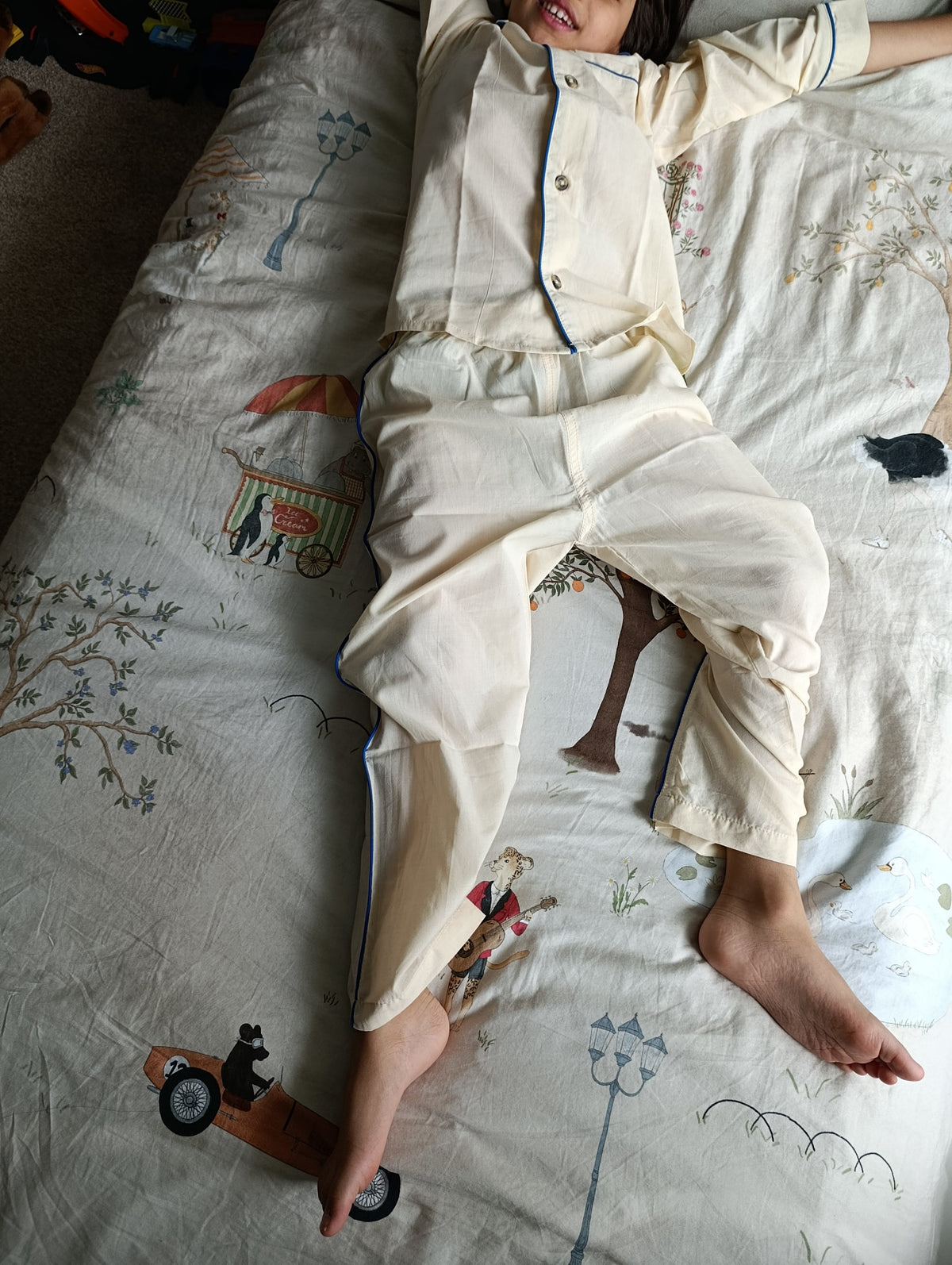 The red heart pyjama